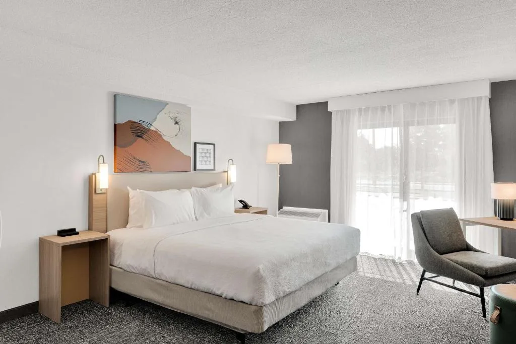 Spark By Hilton Toronto Markham — 2