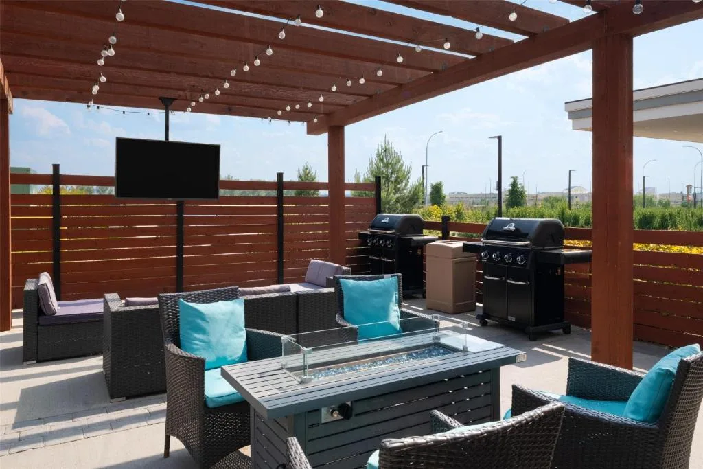 Best Western Premier Executive Residency Medicine Hat — 4