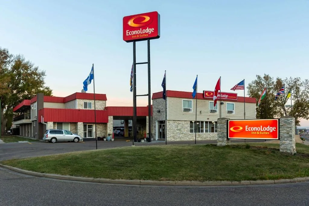 Econo Lodge Inn & Suites Medicine Hat Highway 1