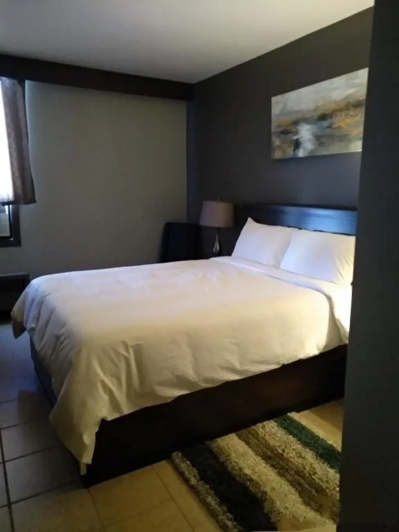 Park Lane Motor Hotel Medicine Hat — 5