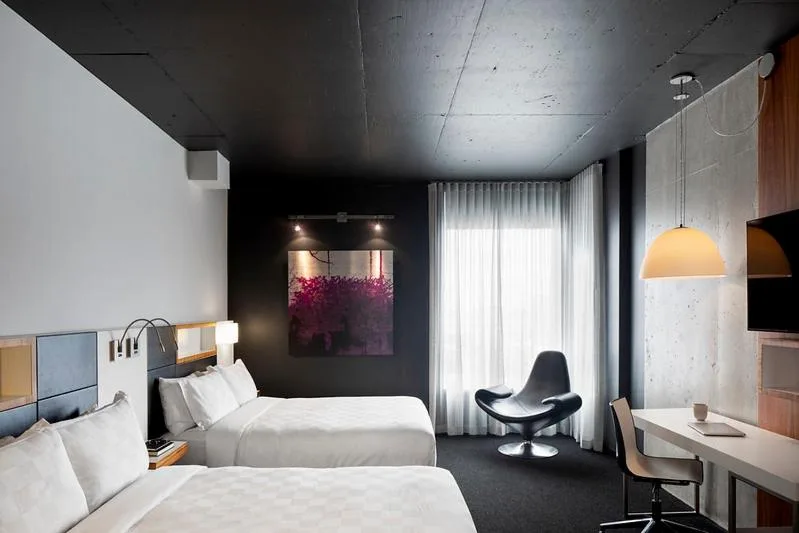 Alt Hotel Toronto Airport — 2