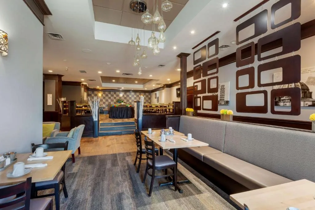 Best Western Plus Toronto Airport Hotel — 5