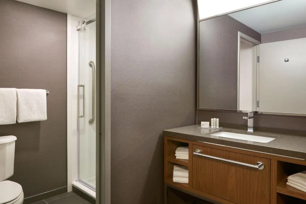 Courtyard by Marriott Toronto Mississauga/Meadowvale — 3