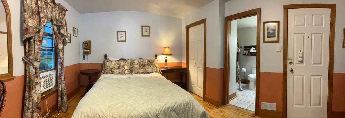 Auberge Wild Rose Inn — 4
