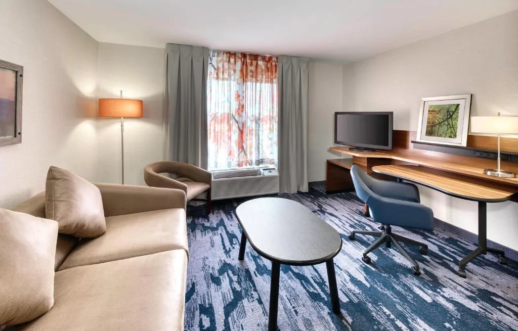 Fairfield Inn & Suites by Marriott Moncton — 3