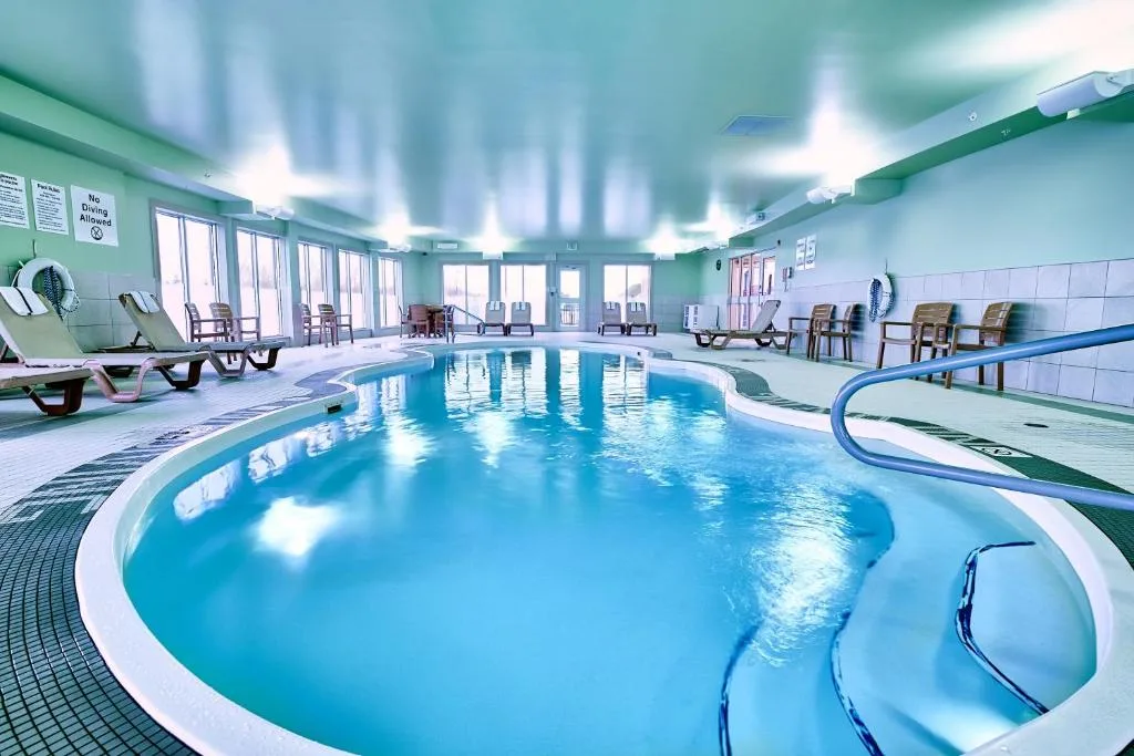 Holiday Inn Express Hotel & Suites Dieppe Airport by IHG — 4