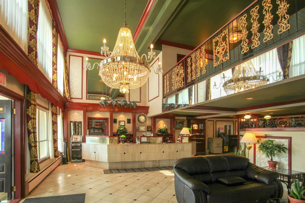 Hotel Moncton — 2