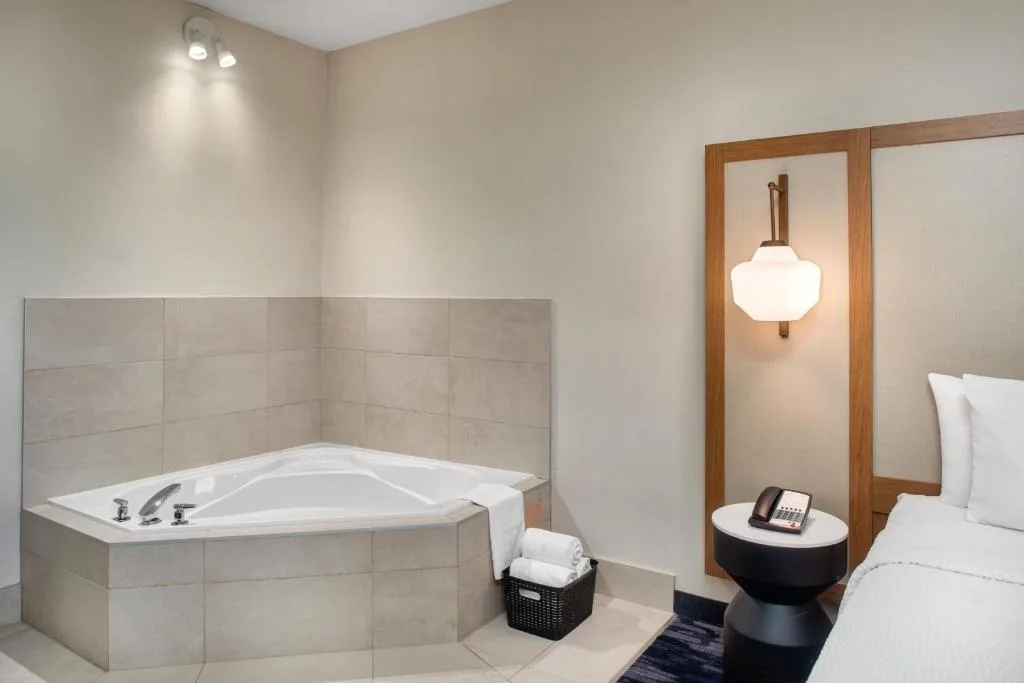 Fairfield Inn by Marriott Toronto Oakville — 3