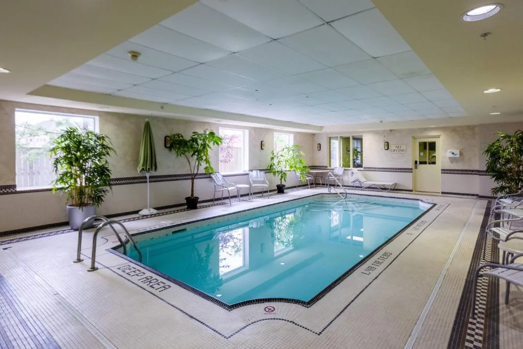 Fairfield Inn by Marriott Toronto Oakville — 4