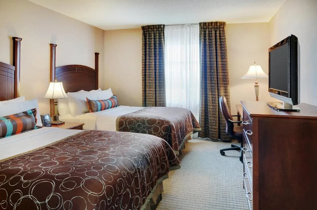 Staybridge Suites Oakville Burlington by IHG — 2