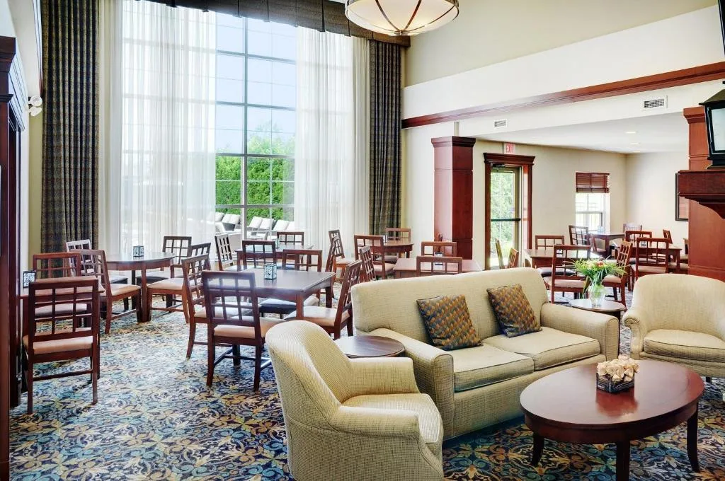 Staybridge Suites Oakville Burlington by IHG — 5
