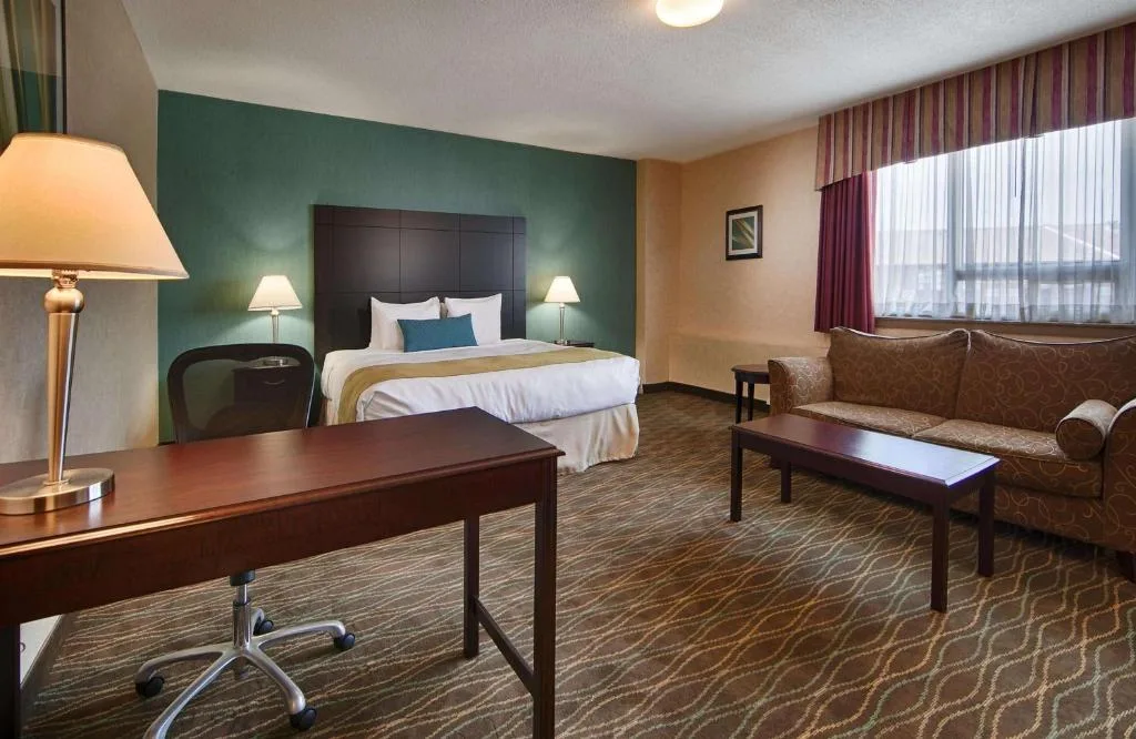 Best Western Plus Durham Hotel & Conference Centre — 2