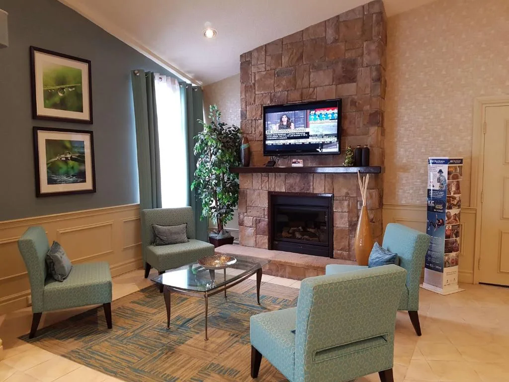 Best Western Plus Durham Hotel & Conference Centre — 5