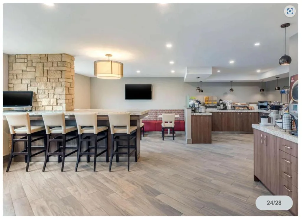 Spark by Hilton Oshawa — 4