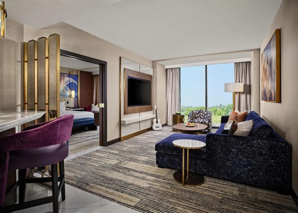 Hard Rock Hotel & Casino Ottawa — 5