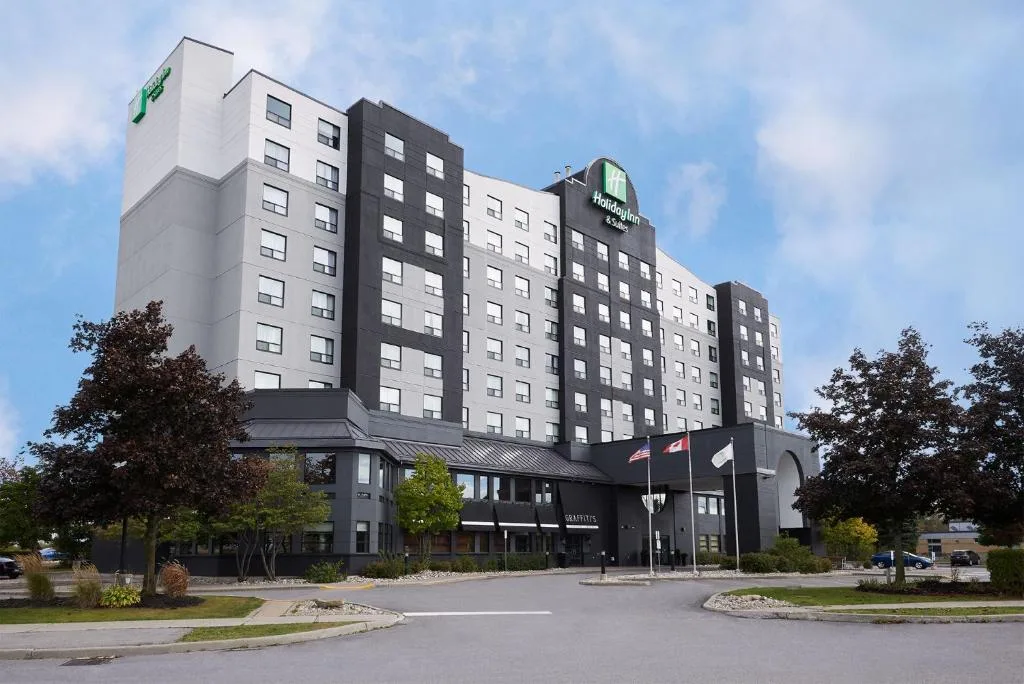 Holiday Inn & Suites Ottawa Kanata by IHG — 2