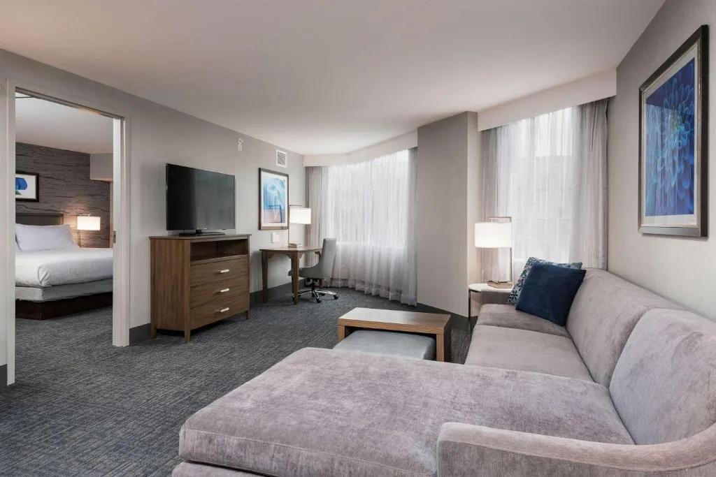 Homewood Suites By Hilton Ottawa Downtown — 2