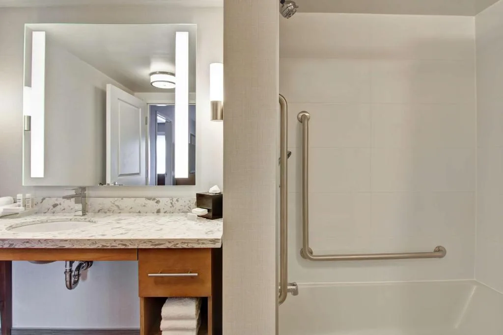 Homewood Suites By Hilton Ottawa Kanata — 3