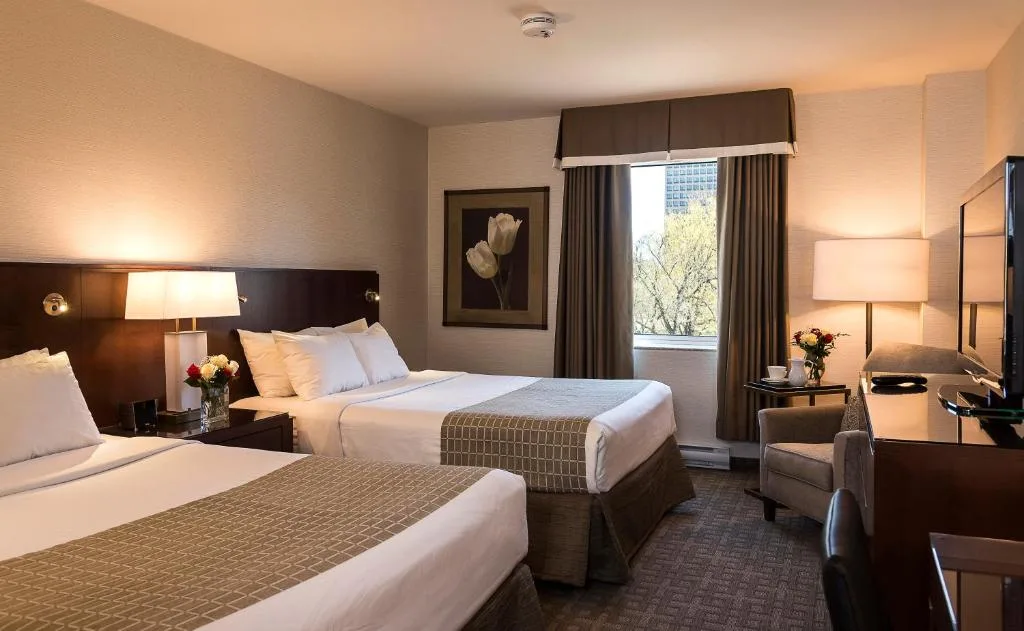 Lord Elgin Hotel — 2