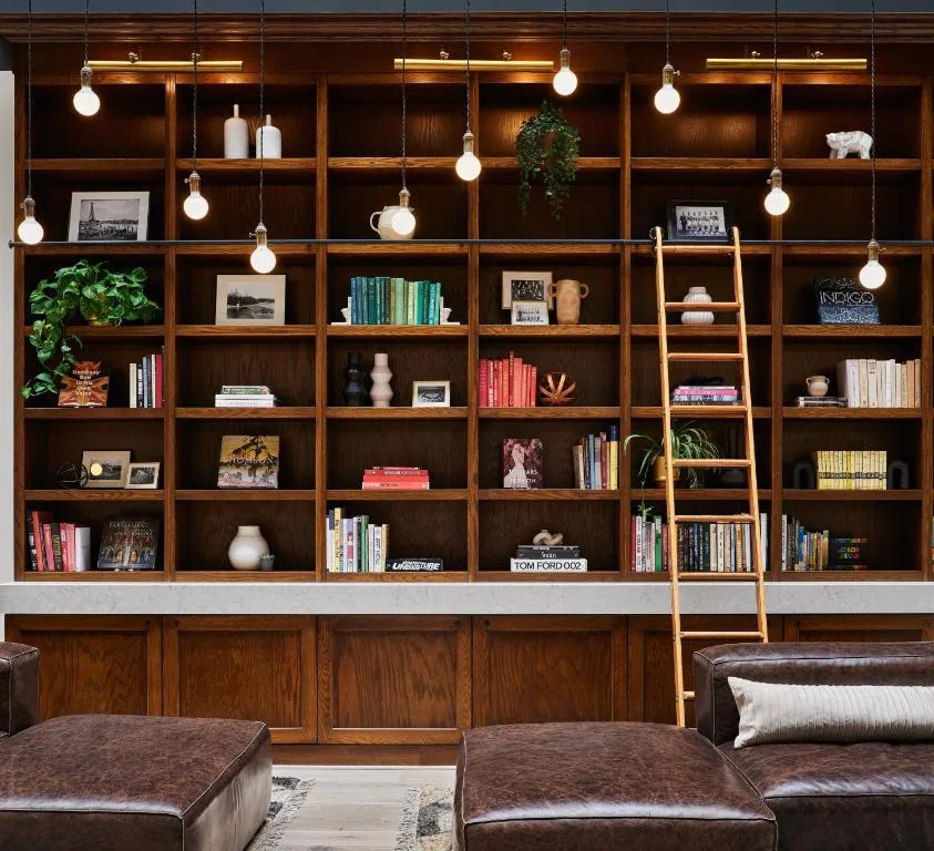 Metcalfe Hotel Ottawa by Gray Collection — 5
