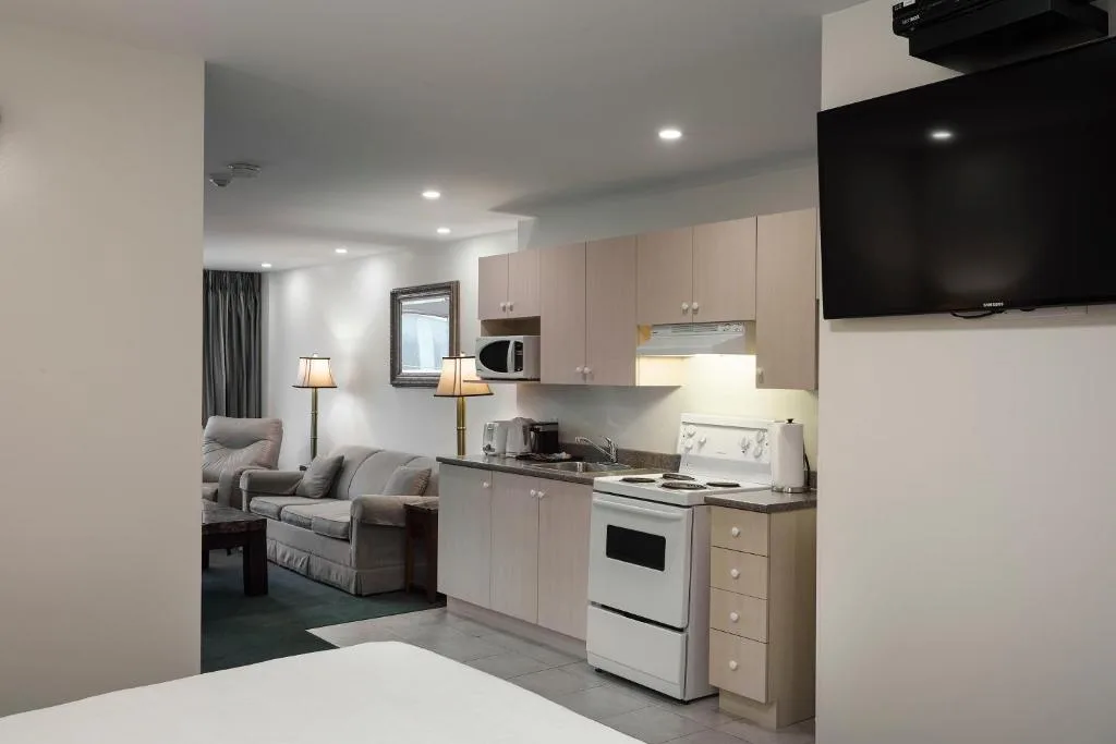 The Business Inn — 4