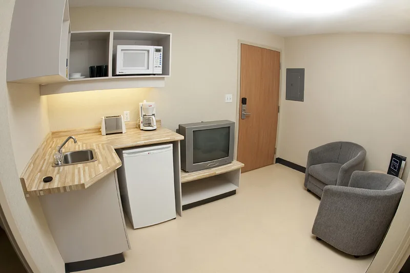 Residence & Conference Centre - Oshawa — 3