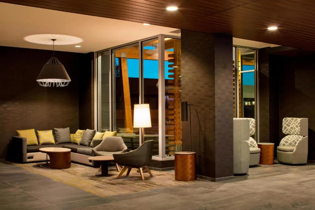 Courtyard by Marriott Prince George — 4