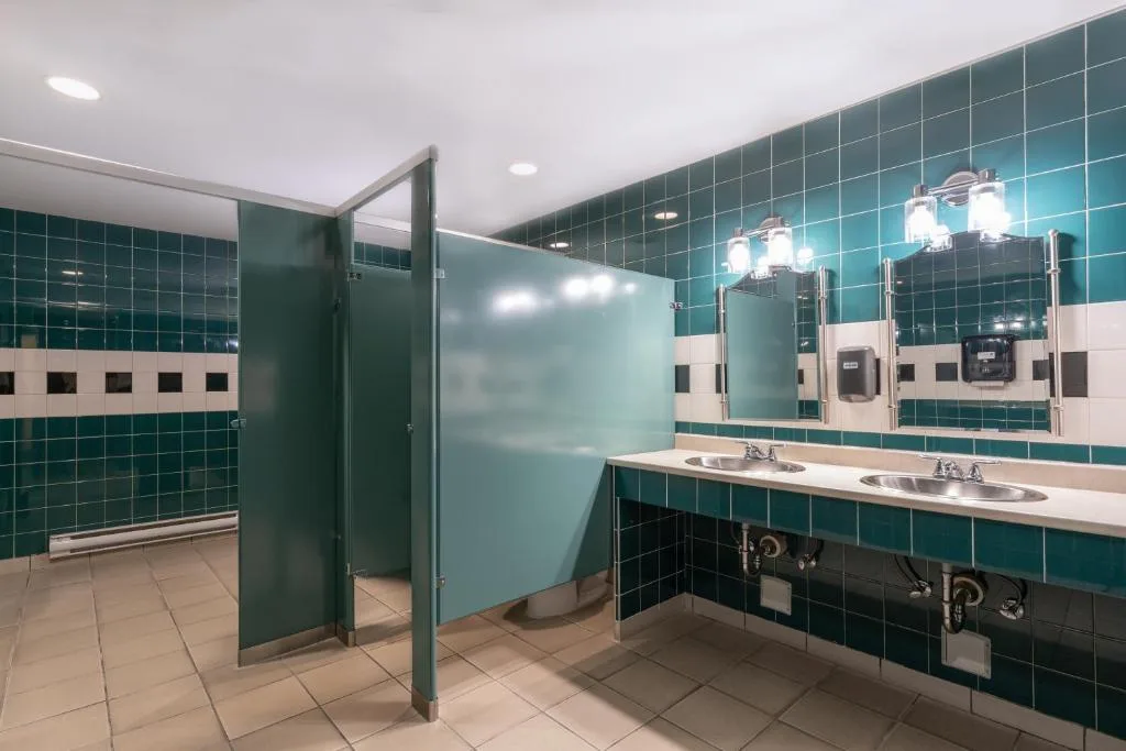 Prestige Prince George Lodge — 2