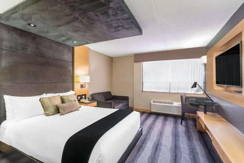 Ramada Plaza by Wyndham Prince George — 3
