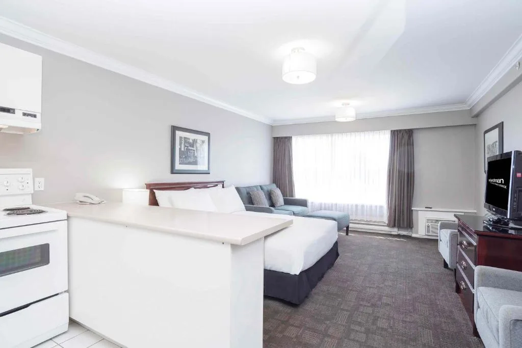 Sandman Hotel & Suites Prince George — 5