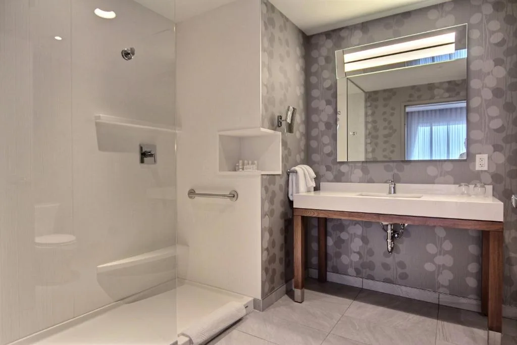 Courtyard by Marriott Quebec City — 3
