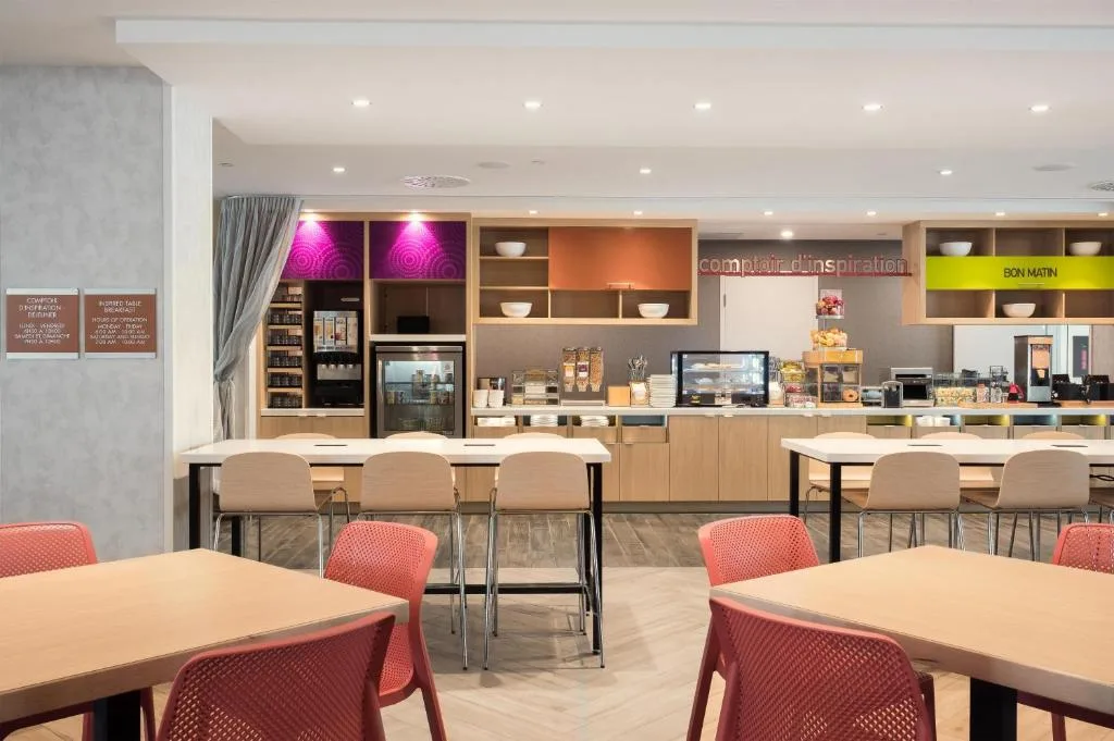 Home2 Suites By Hilton Quebec City — 4