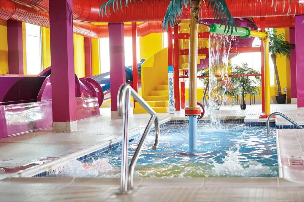 Comfort Suites Regina — 4