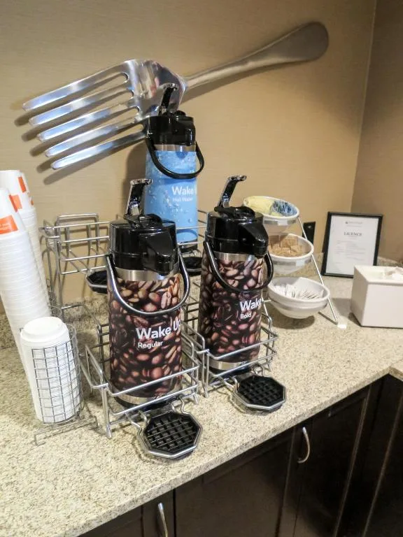 Comfort Suites Regina — 5