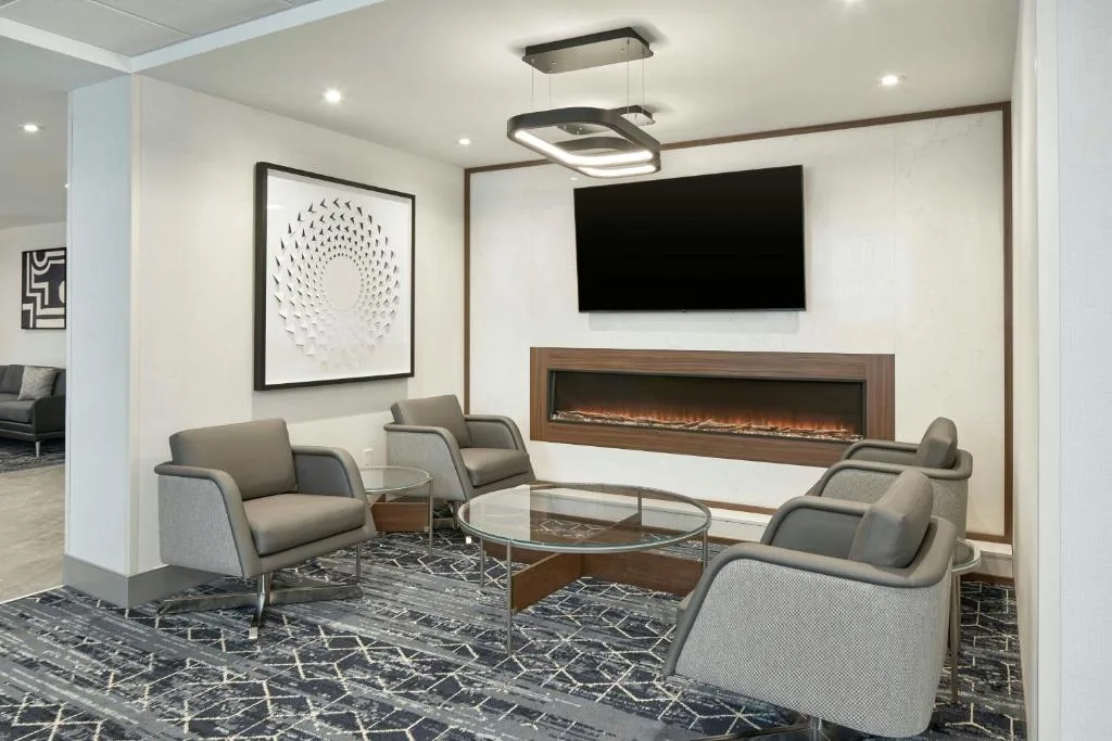 Courtyard by Marriott Regina Downtown — 5