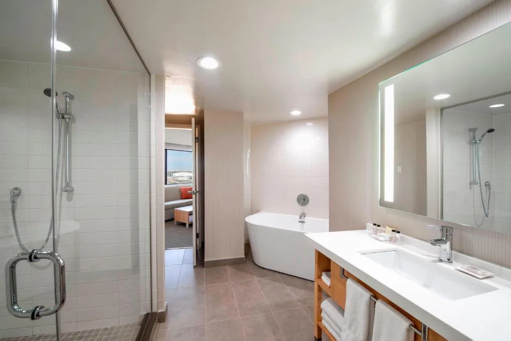 Delta Hotels by Marriott Regina — 3