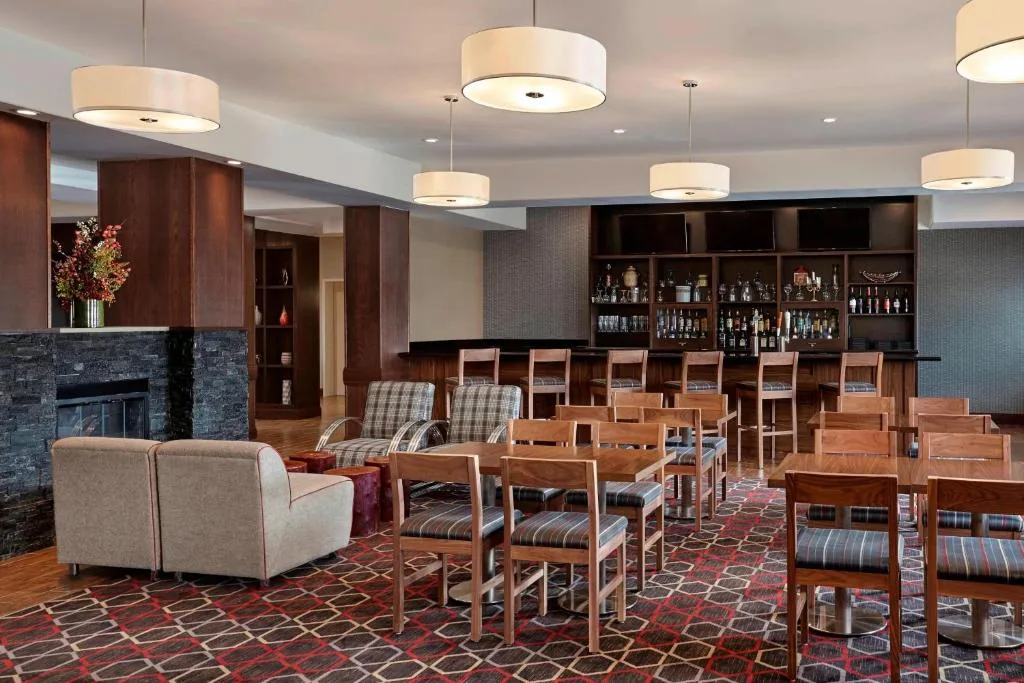 Four Points by Sheraton Regina — 5