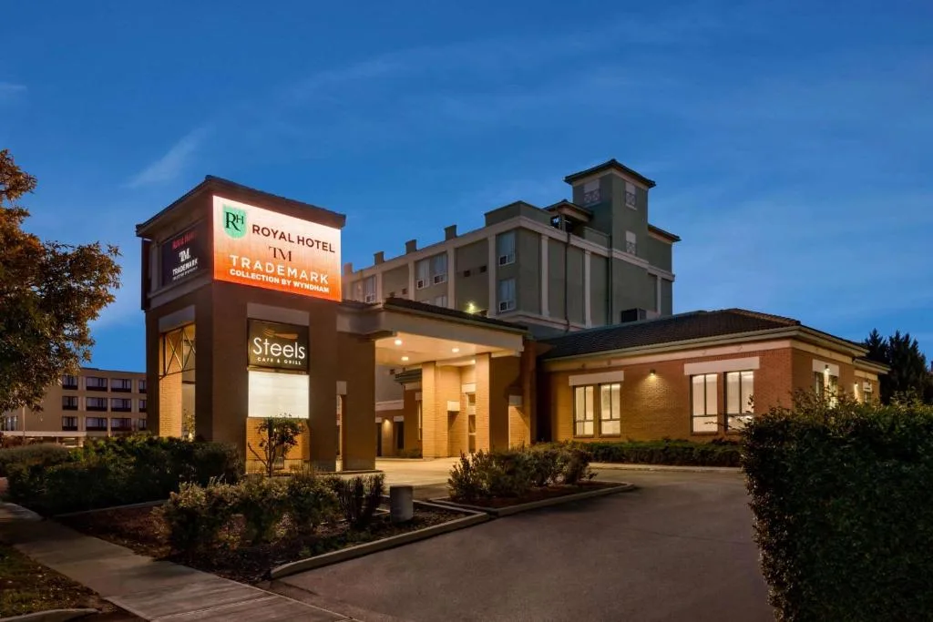Royal Hotel Regina, Trademark Collection by Wyndham — 4