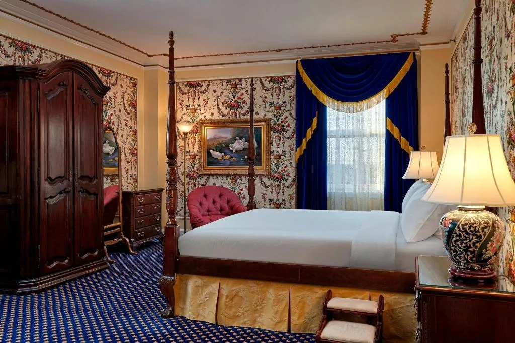 The Hotel Saskatchewan, Autograph Collection — 2