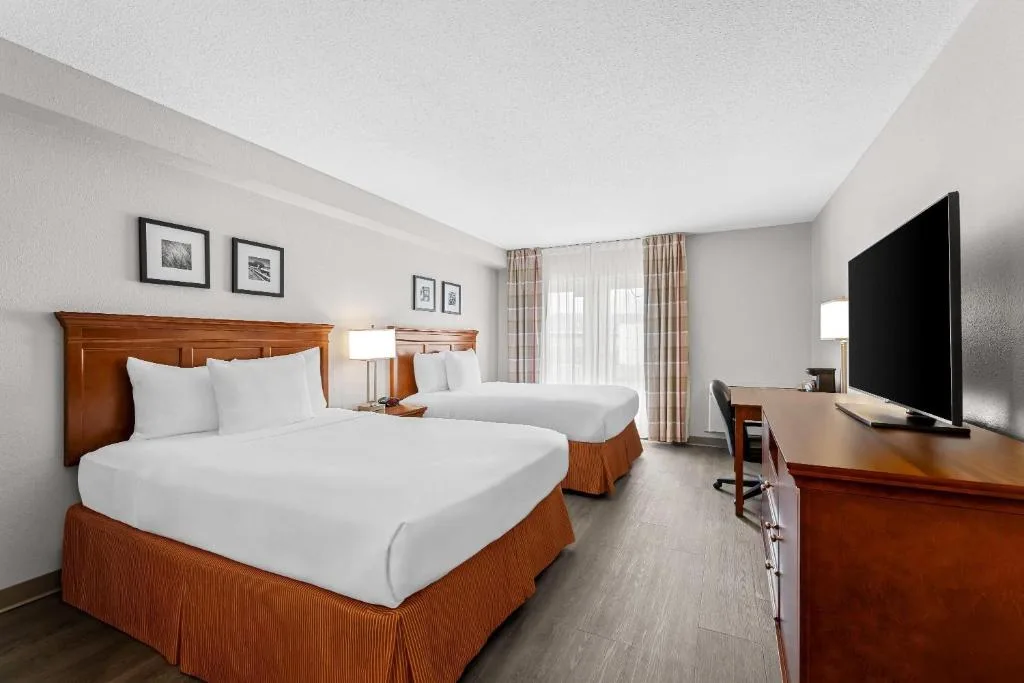 Travelodge Suites by Wyndham Regina - Eastgate Bay — 5