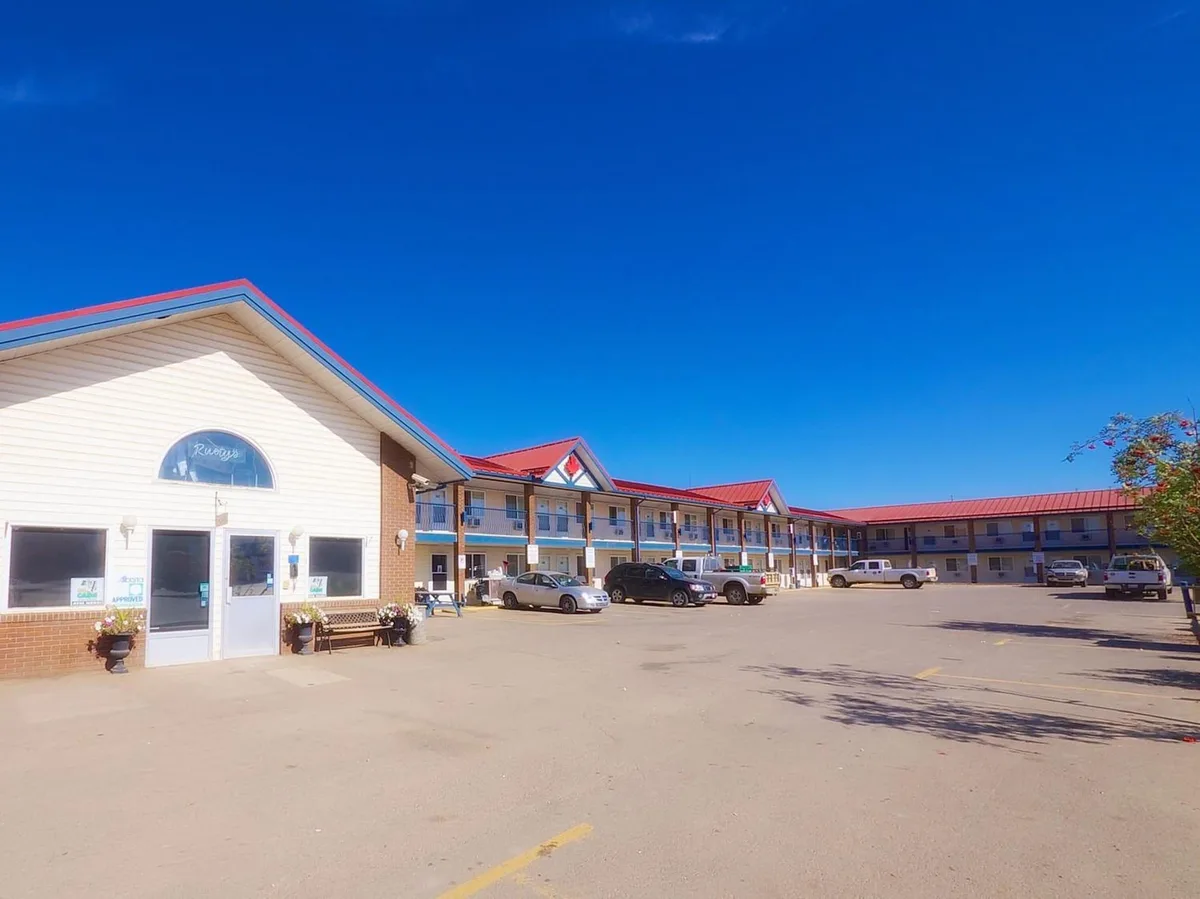 BCMInns Hotels - Rusty's Fort McMurray Hotel — 4