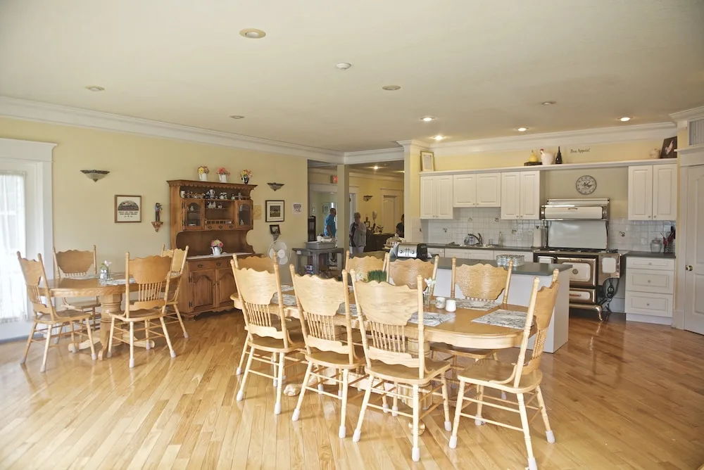 Chez Dube Country Inn — 3