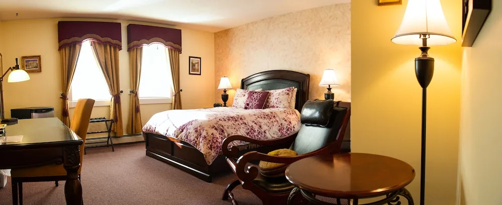 Chez Dube Country Inn — 4