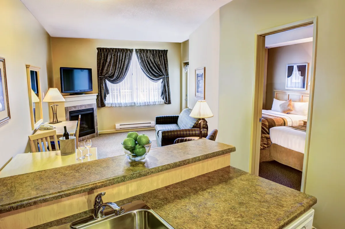 Clearwater Suite Hotel — 3