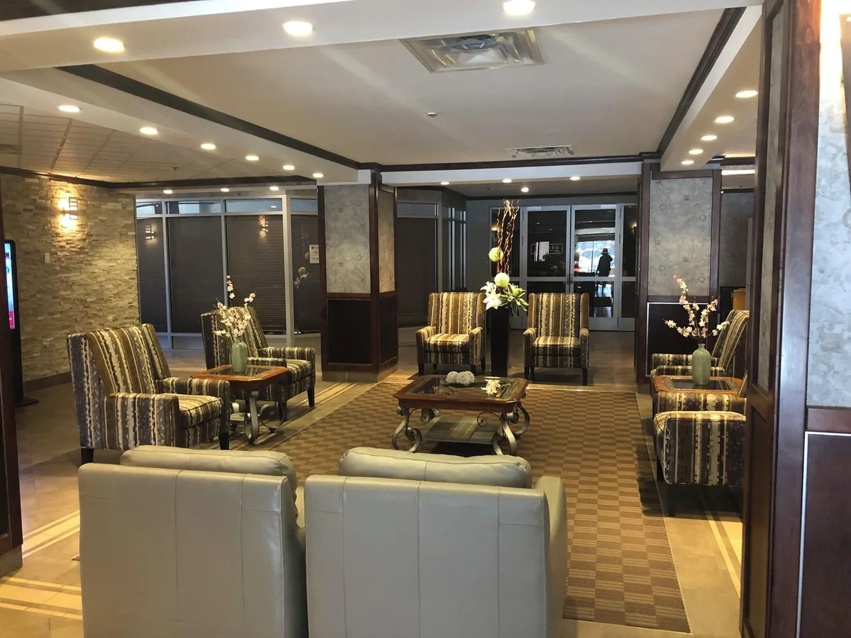 Nomad Hotel & Suites