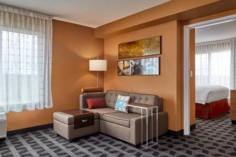 TownePlace Suites by Marriott Fort McMurray — 4