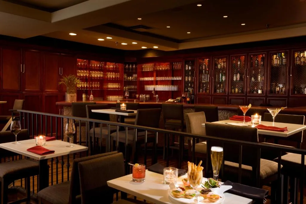 Executive Hotel Vancouver Airport — 4