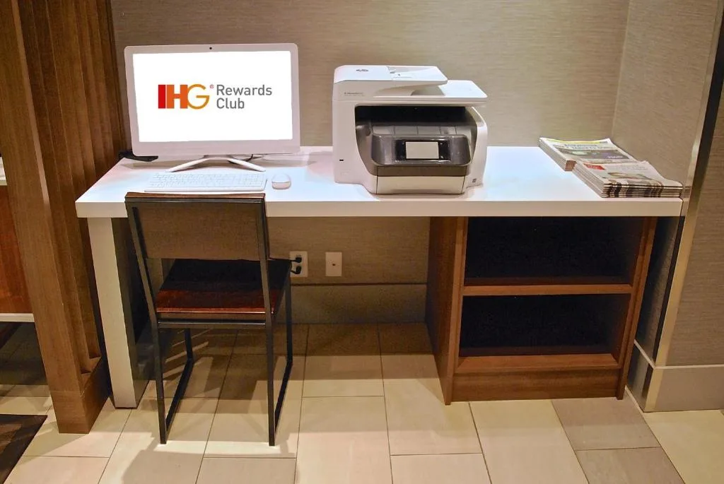 Holiday Inn Express Vancouver Airport-Richmond by IHG — 5