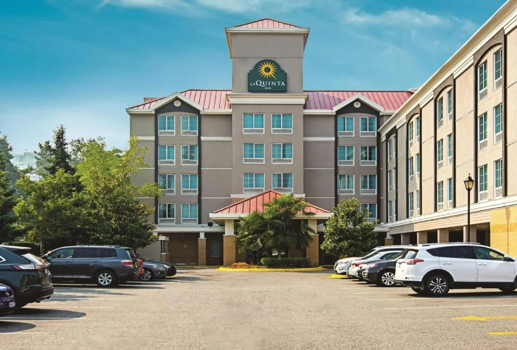 La Quinta Inn by Wyndham Vancouver Airport — 2
