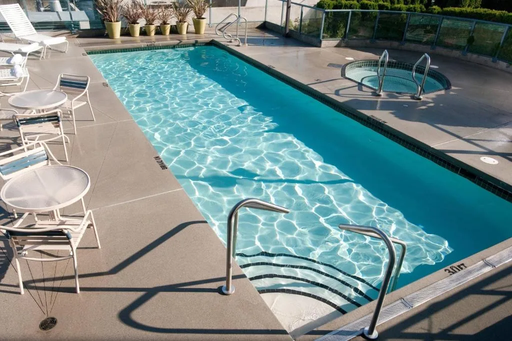 Vancouver Airport Marriott Hotel — 4